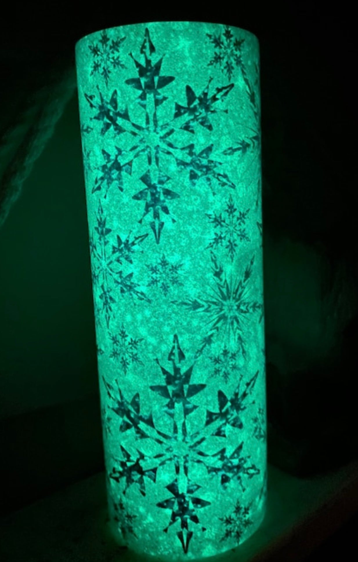 Snowflake Tumbler 20 oz GLOW in the Dark Holiday Christmas Cup